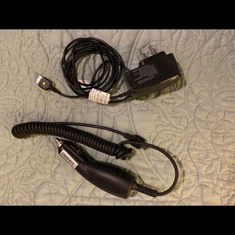 Samsung Flip phone + Accessories